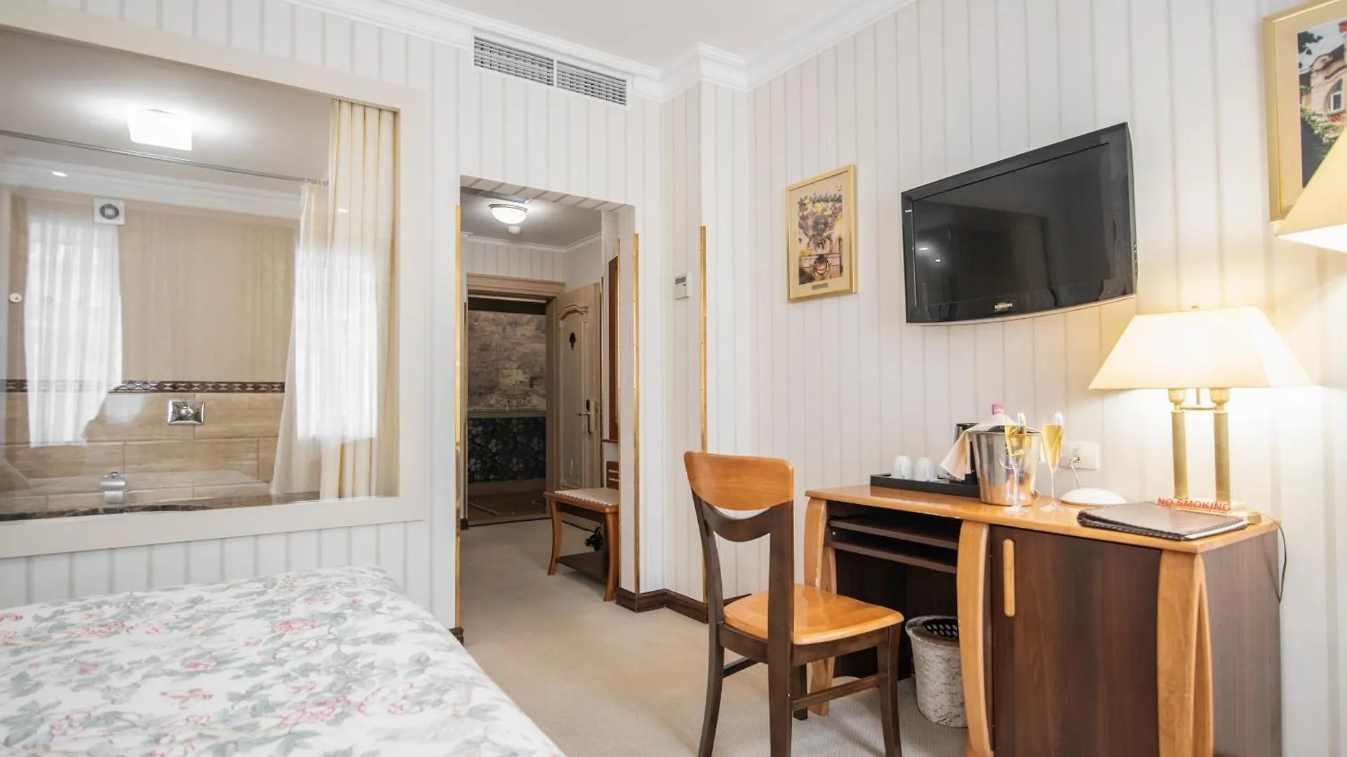 Swiss Hotel Lviv Ukrayna