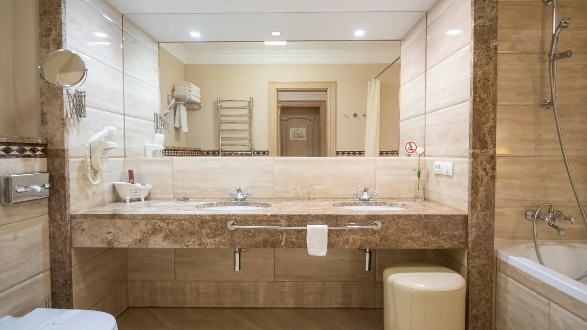 Swiss Hotel Lviv